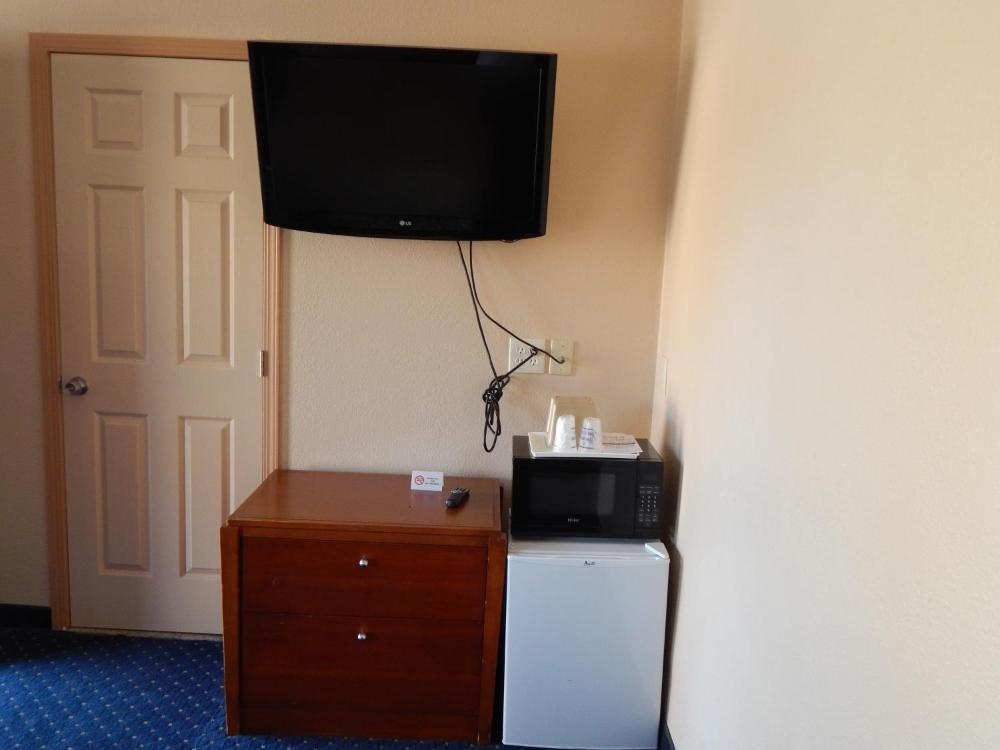 Bay Bridge Inn Oakland